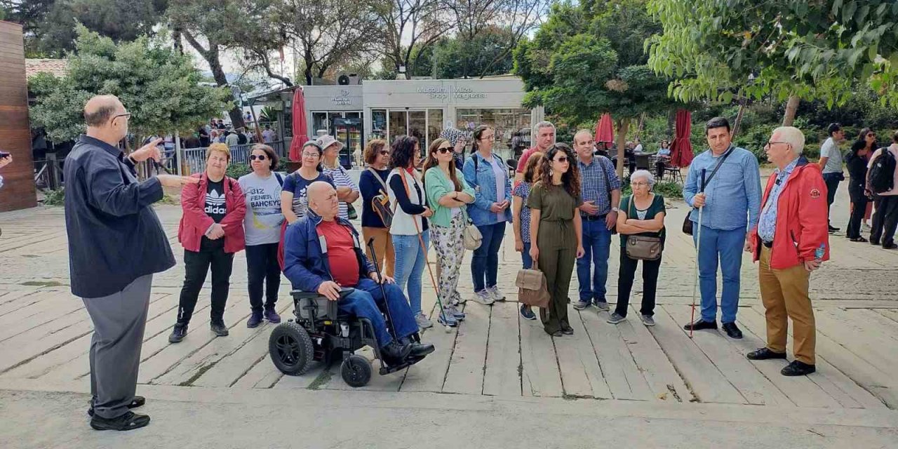 Engellilerin antik kent gezisi, belgesele konu oldu