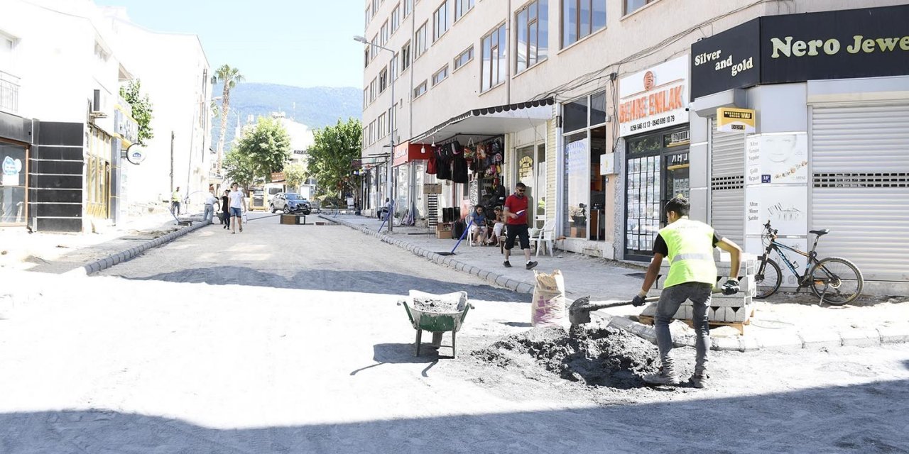 Güzelçamlı Mahallesi’nde çalışmalar sürüyor