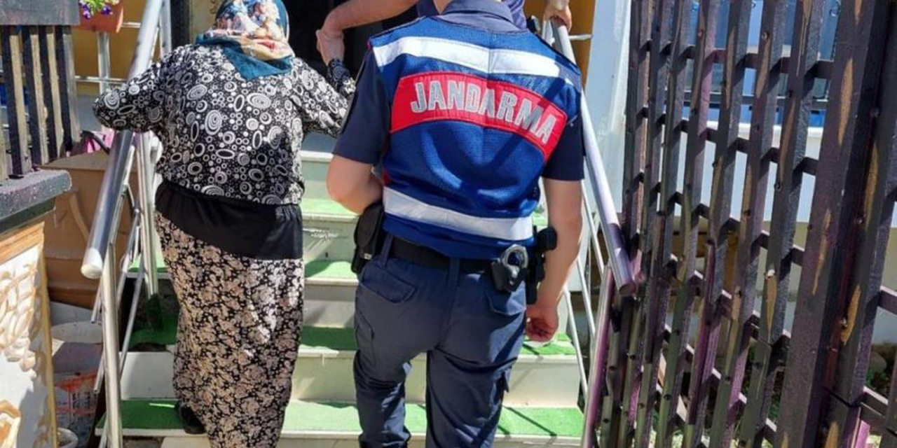Kaybolan yaşlı kadın jandarma tarafından bulundu