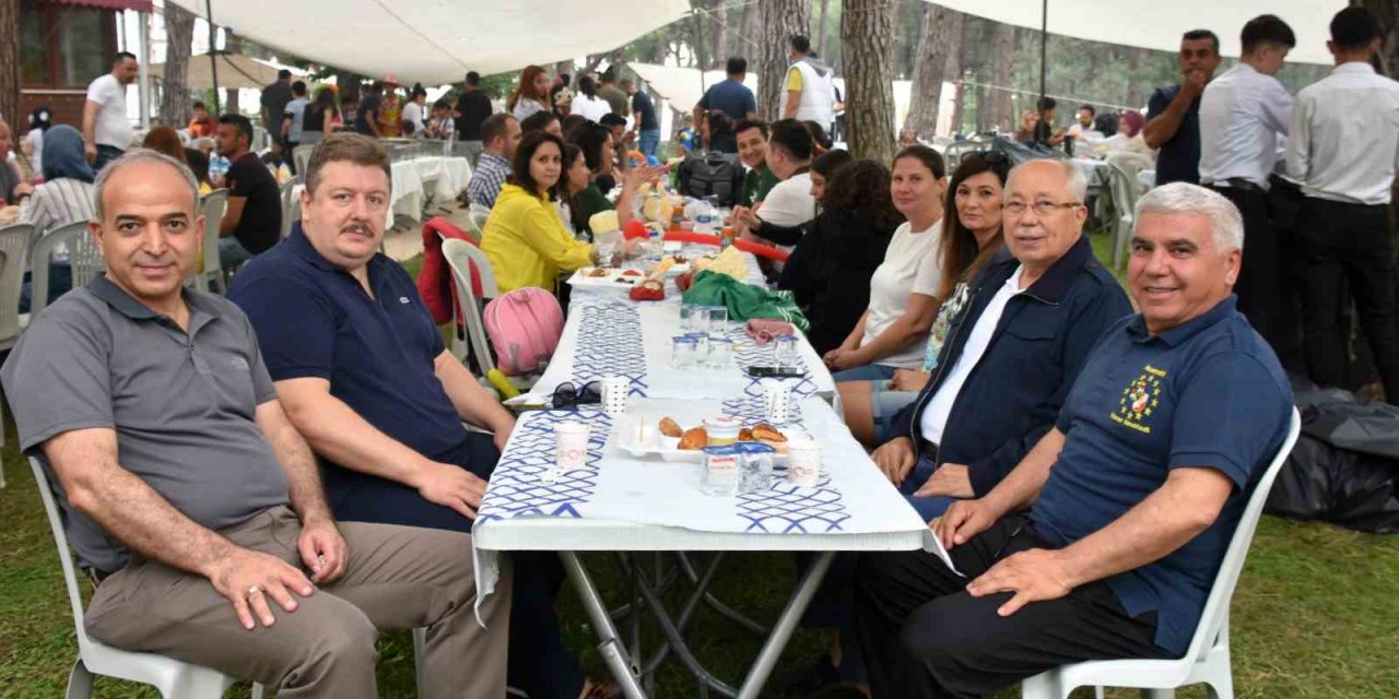 Denizli OSB, Babalar Günü’nde babalarla evlatlarını buluşturdu