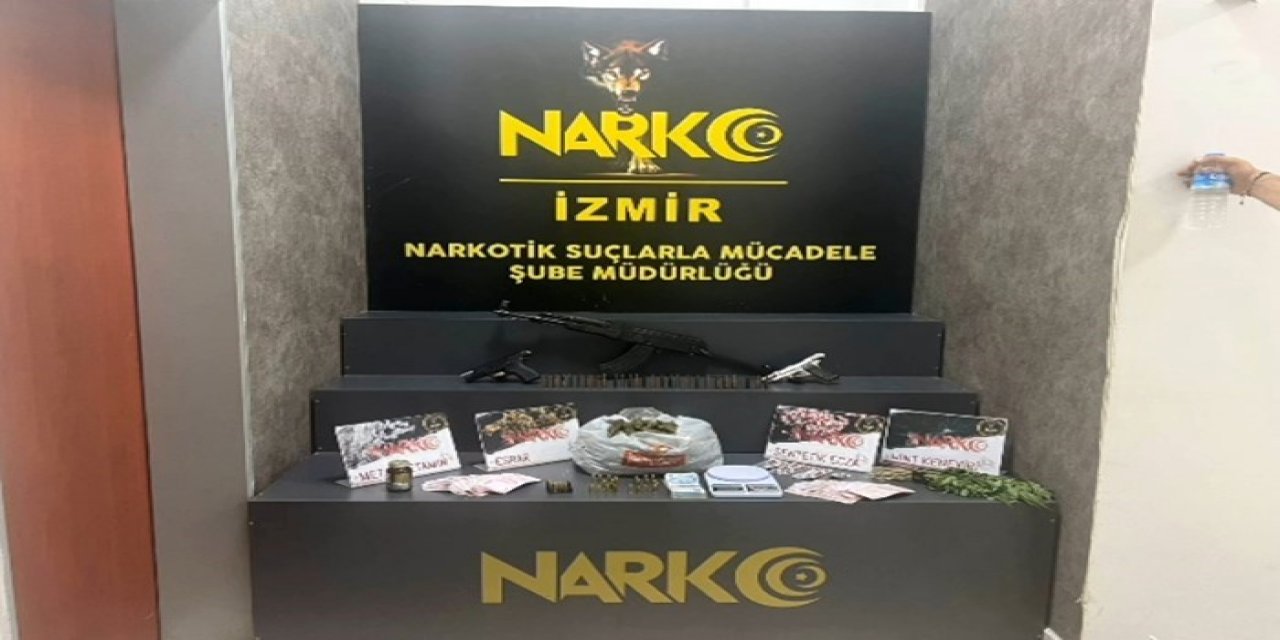 İzmir’de zehir operasyonlarında yüklü miktarda uyuşturucu ele geçirildi