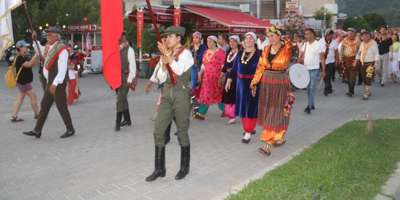 Yayla göçü renkli görüntülerle başladı