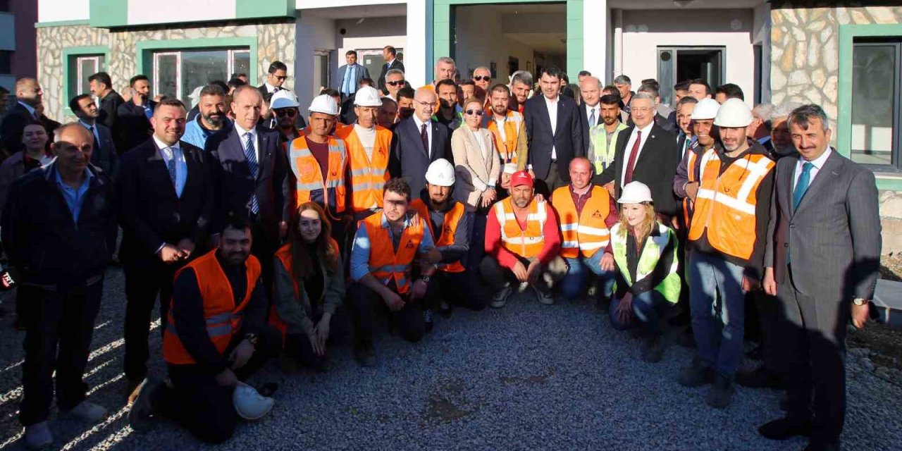 Başkan Aydın TOKİ hak sahiplerinin yüreğine su serpti