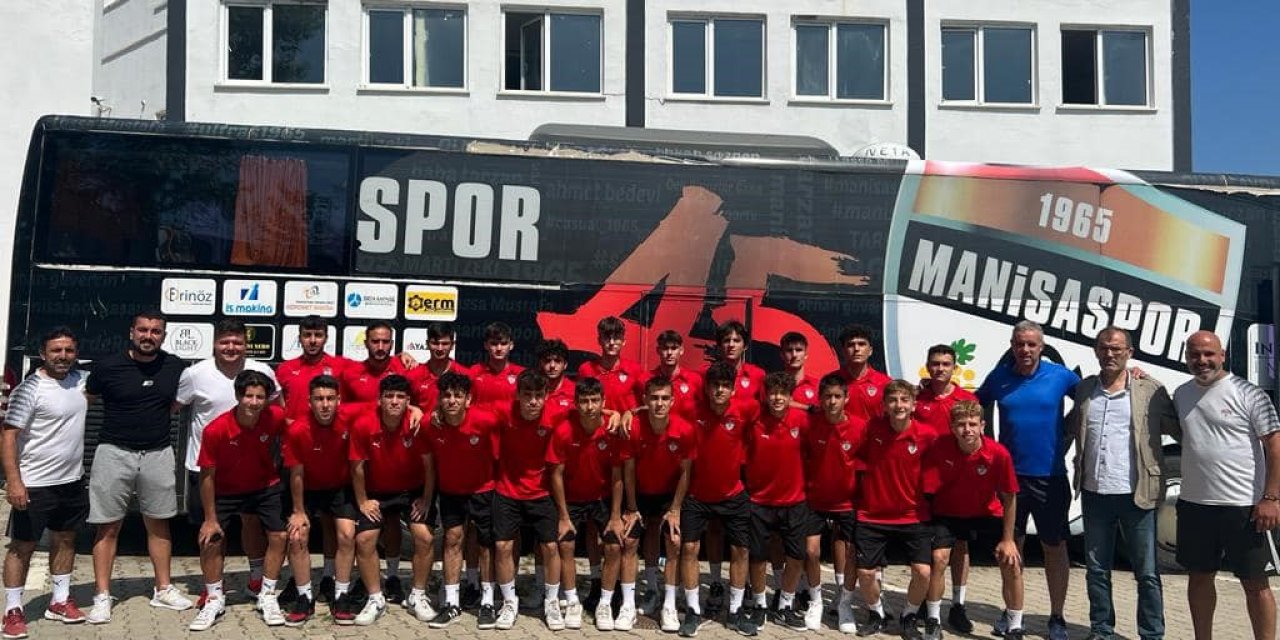 Manisaspor U-17 Takımı Çanakkale’ye gitti