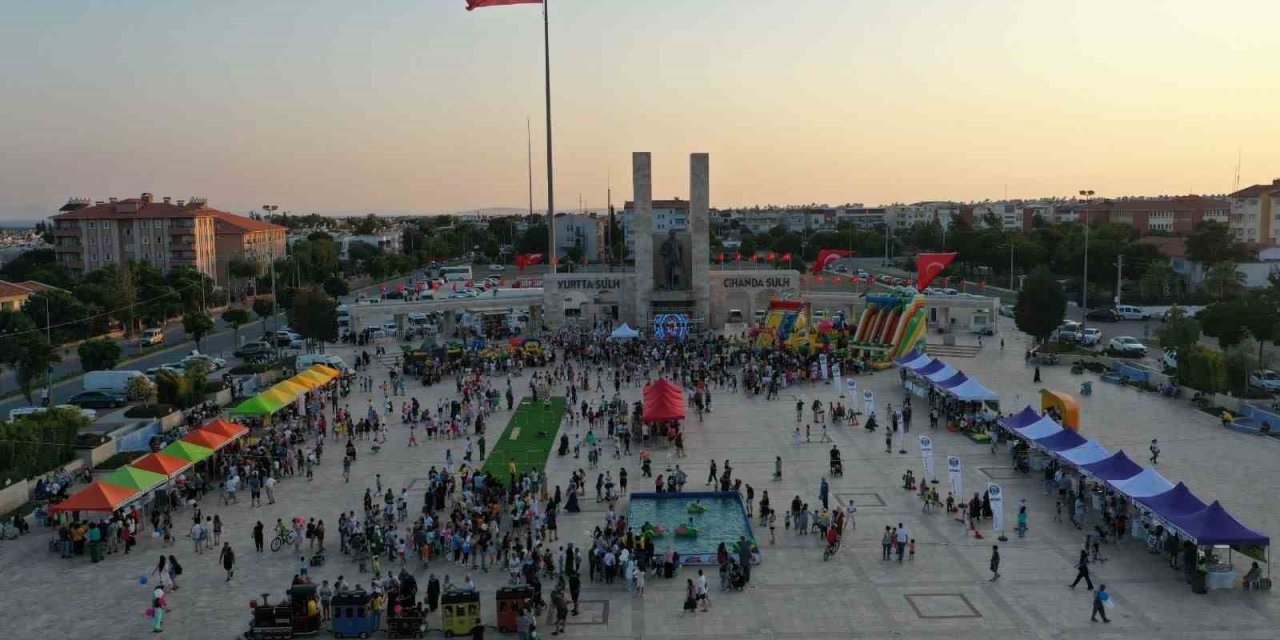 Didimli çocuklar festivalde doyasıya eğlendi