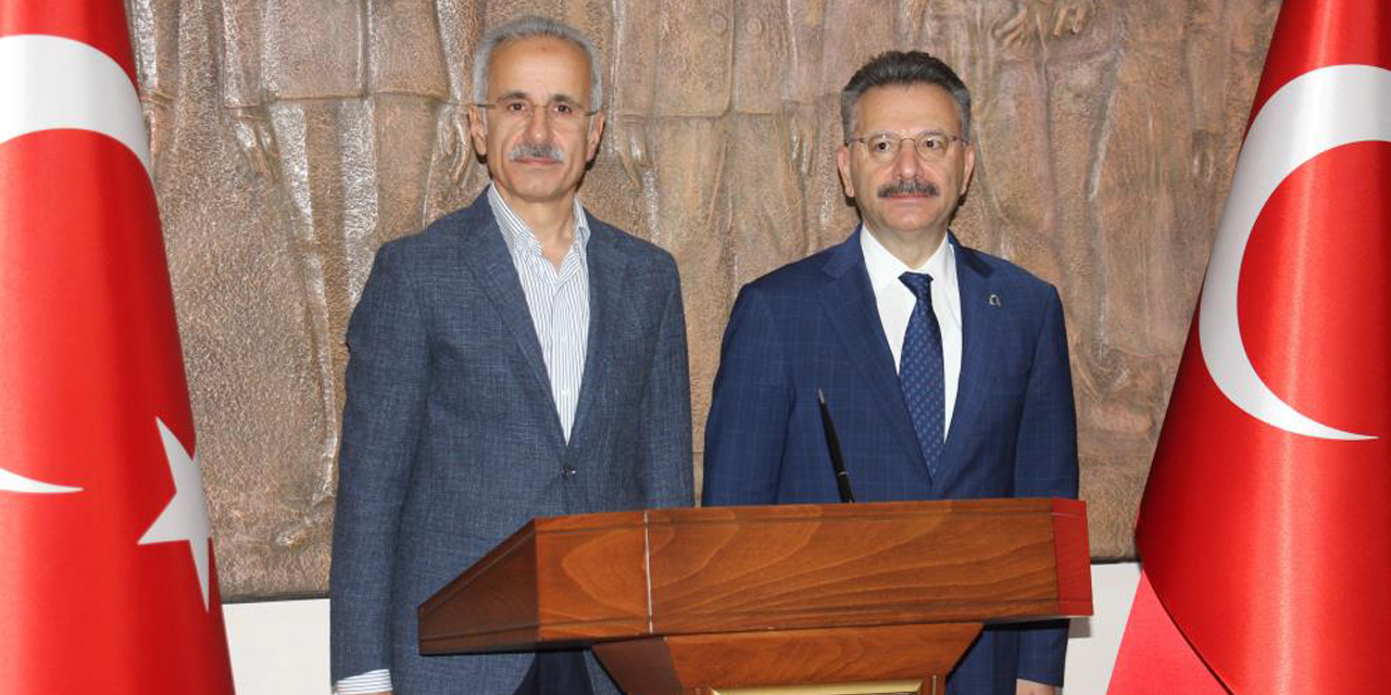 Bakan Uraloğlu, Vali Aksoy ile görüştü