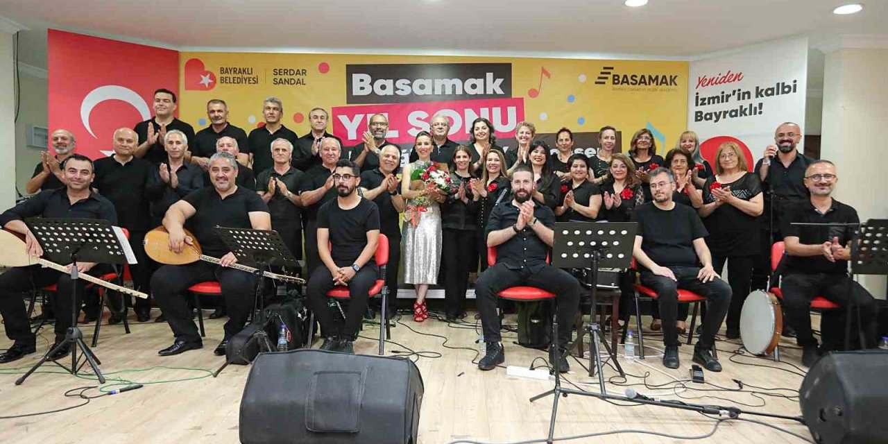 BASAMAK kursiyerleri alkışları topladı