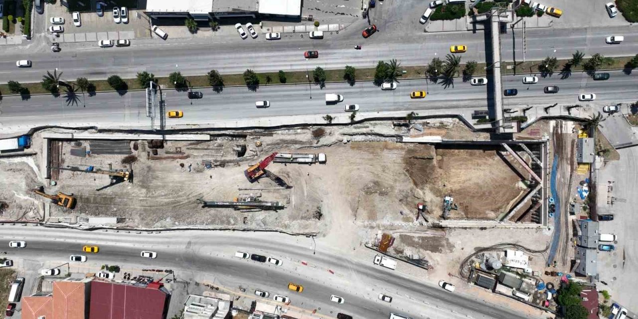 İzmir’in tarihi yatırımı hızla ilerliyor