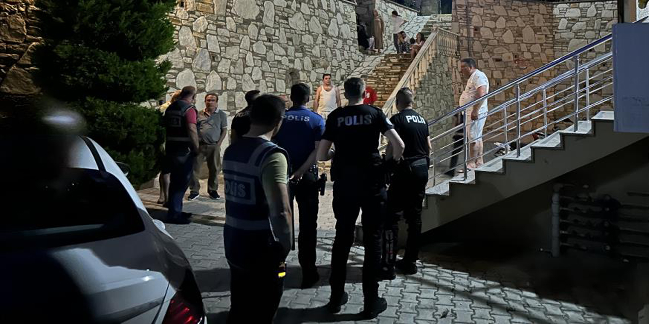 Otopark kavgasında komşusuna baltayla saldırdı
