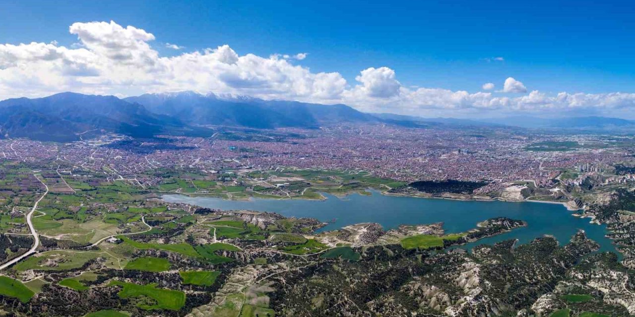 Denizli’de bayramın ilk günü sürpriz yağışlar bekleniyor