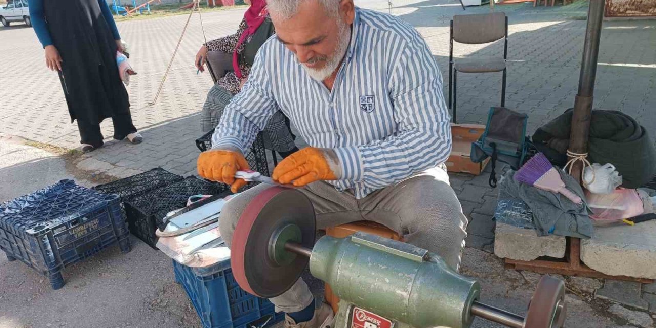 Bıçaklar kurbanlar için bilendi