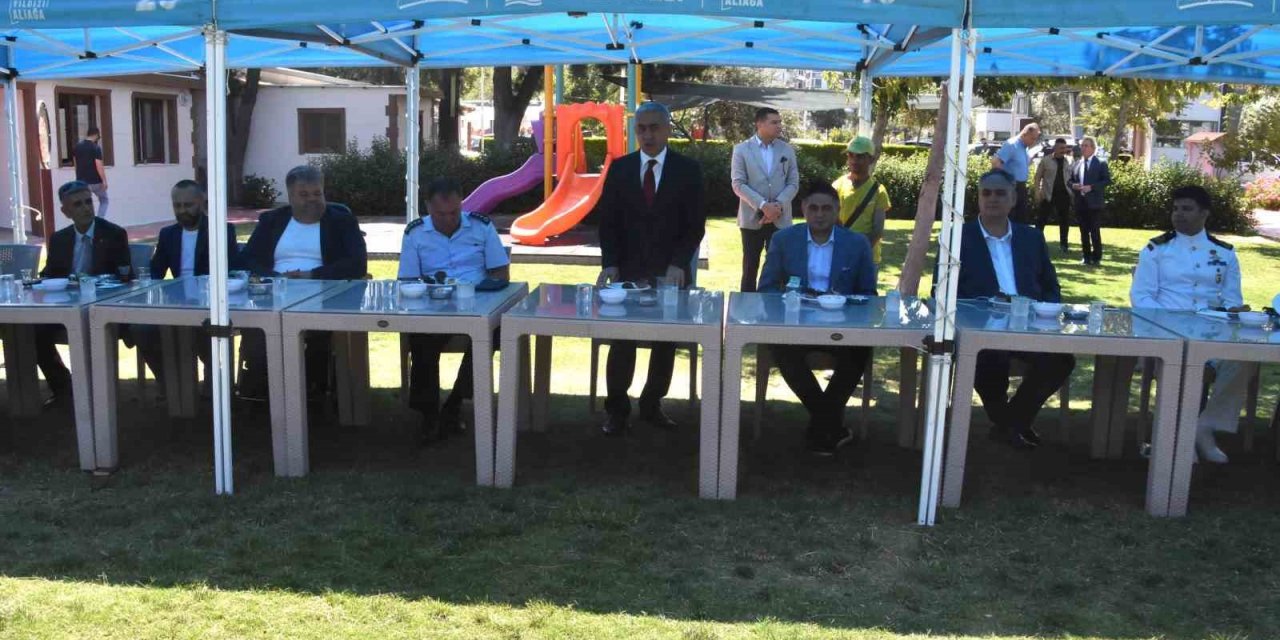 Aliağa bayramlaştı