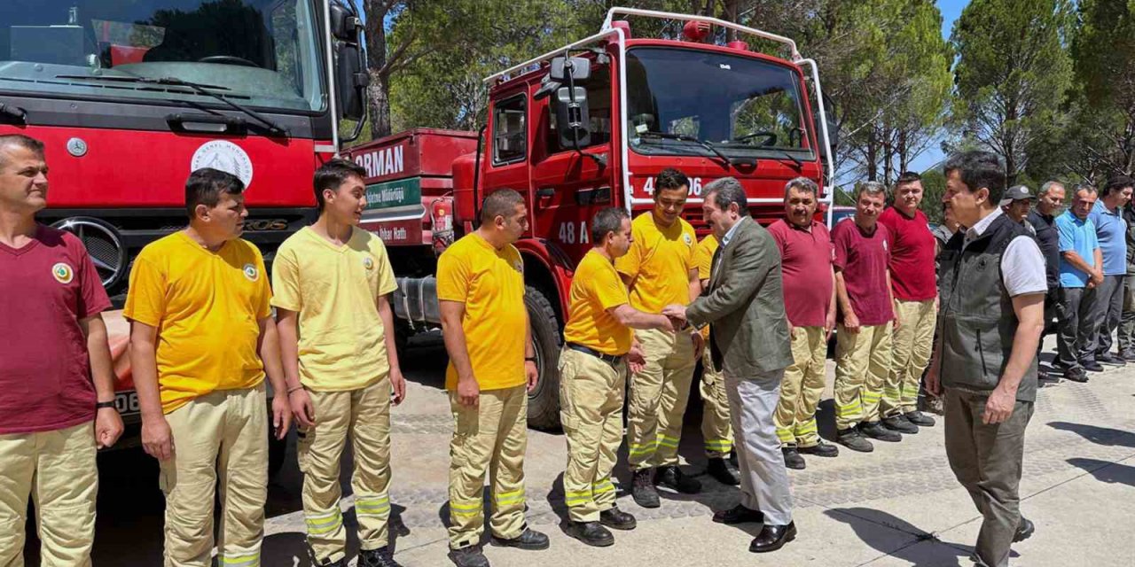 Vali Tavlı alev savaşçılarının bayramını kutladı