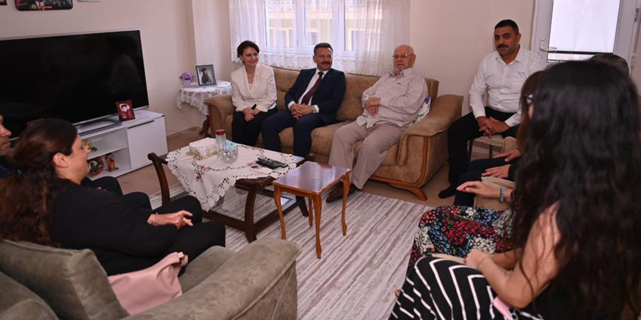 Vali Aksoy şehit ve gazileri unutmadı