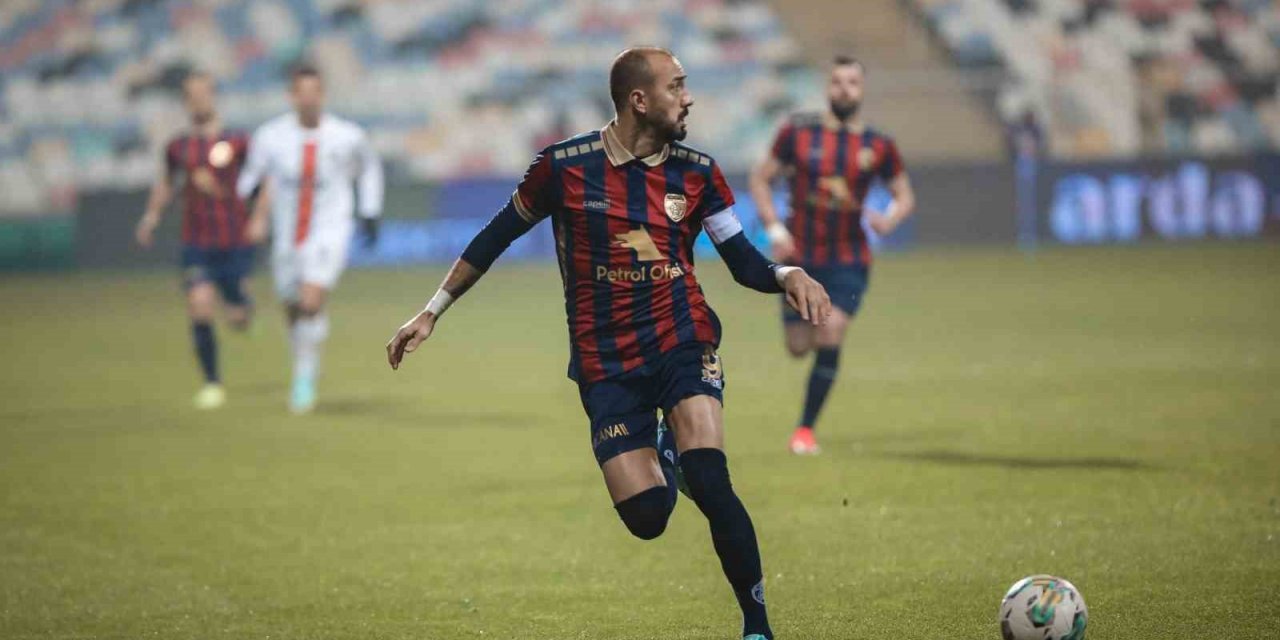 Altınordulu Ahmet İlhan, Çorum FK yolcusu