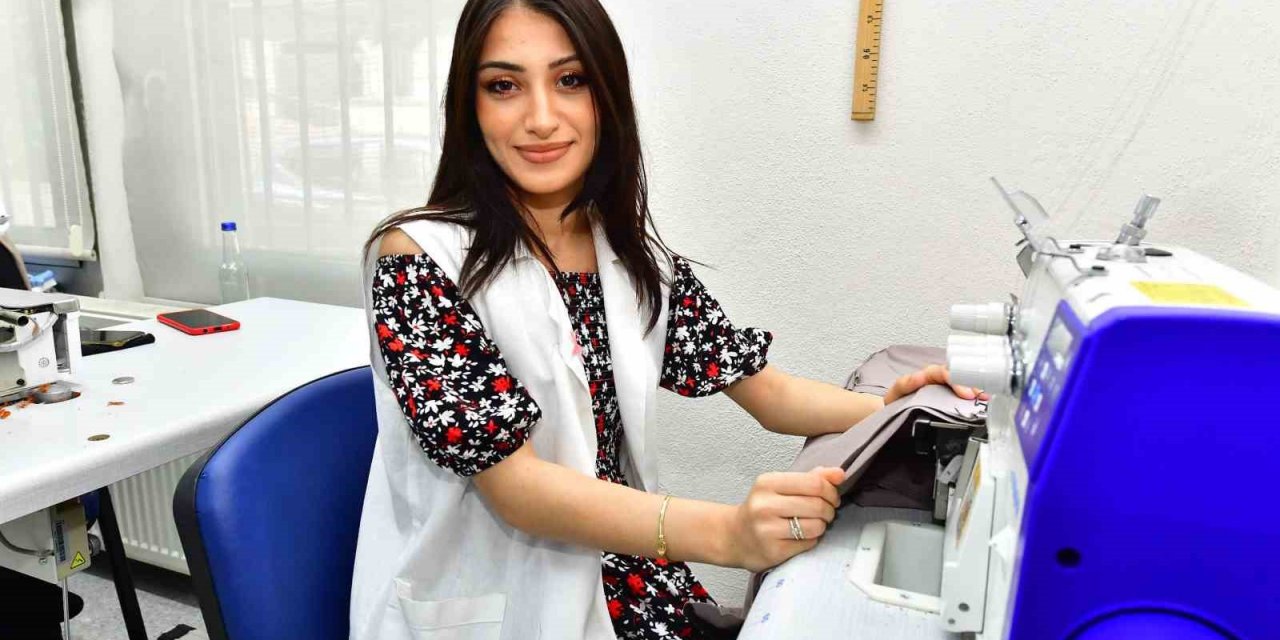 Altın İğne Projesi’yle kadınlar iş hayatına emin adım atıyor