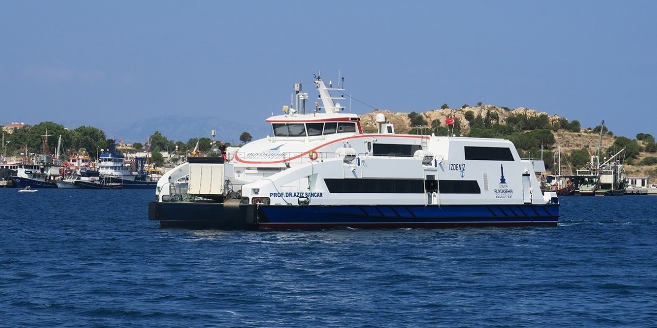 Şiddetli rüzgar nedeniyle İzmir’de yarın vapur seferleri iptal