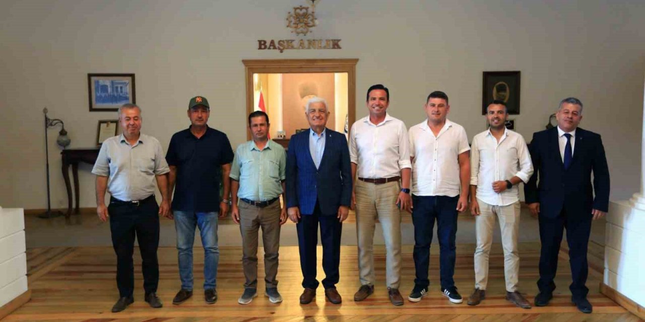 Datça Muhtarlarından Başkan Gürün’e su teşekkürü