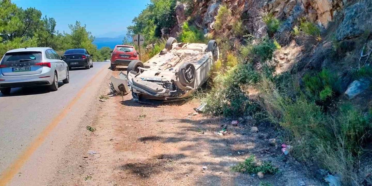 Takla atan otomobilden dışarı fırlayan sürücü kurtarılamadı