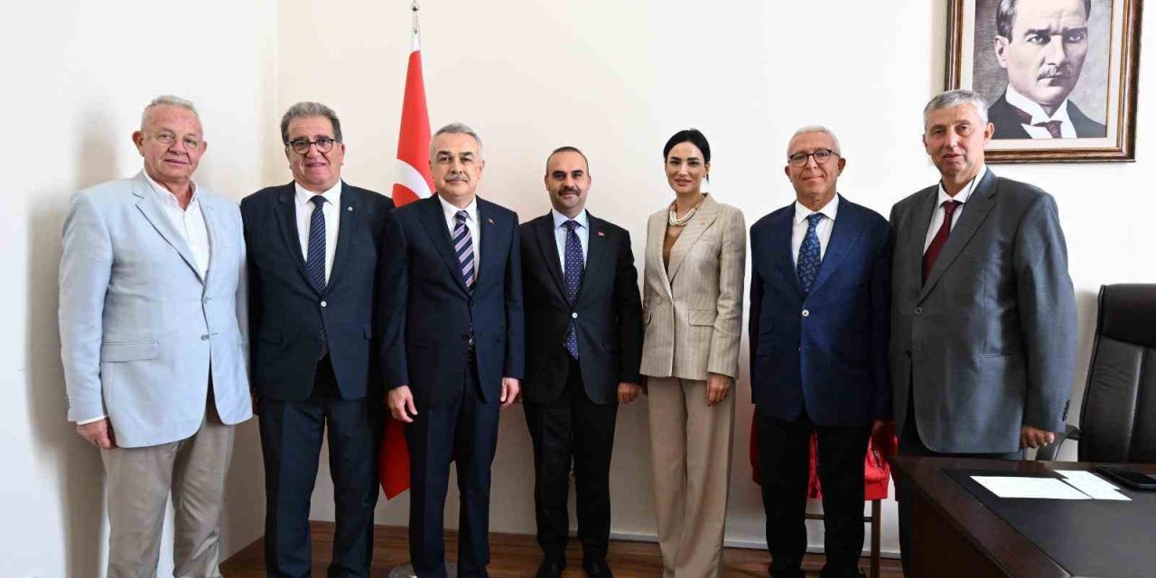 Söke Ticaret Borsası, çalışmalarını Bakan Kacır’a anlattı