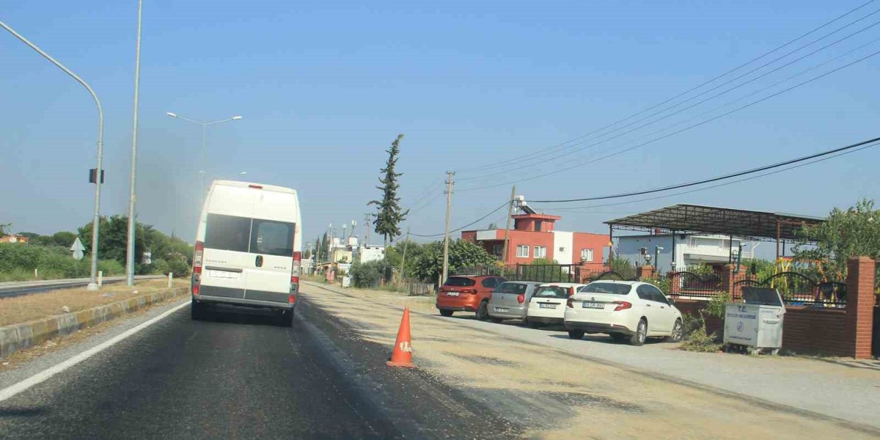 Aydın’da etkili olan çöl sıcakları asfalt eritti