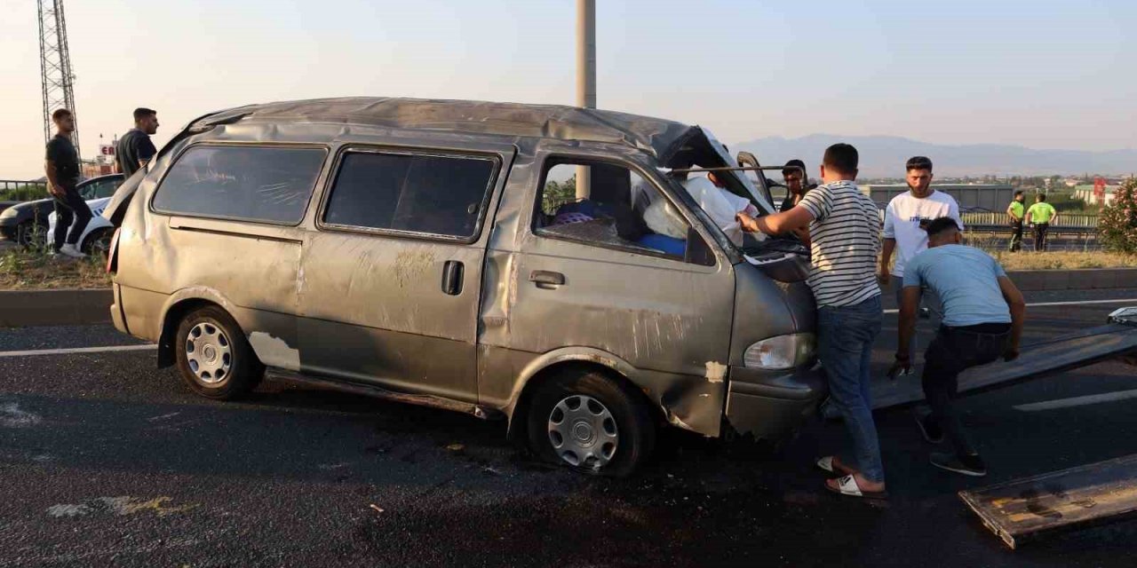 Turgutlu’da trafik kazası: 7 yaralı