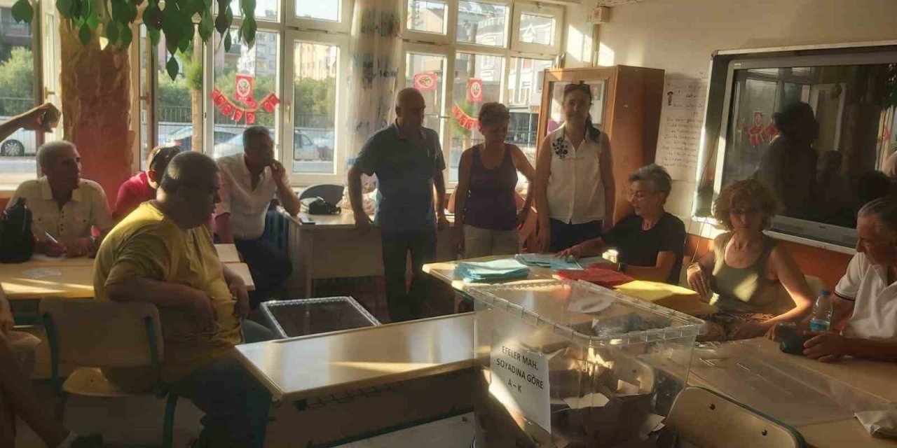 Didim CHP’de merkez mahalleler ’mavi’ dedi