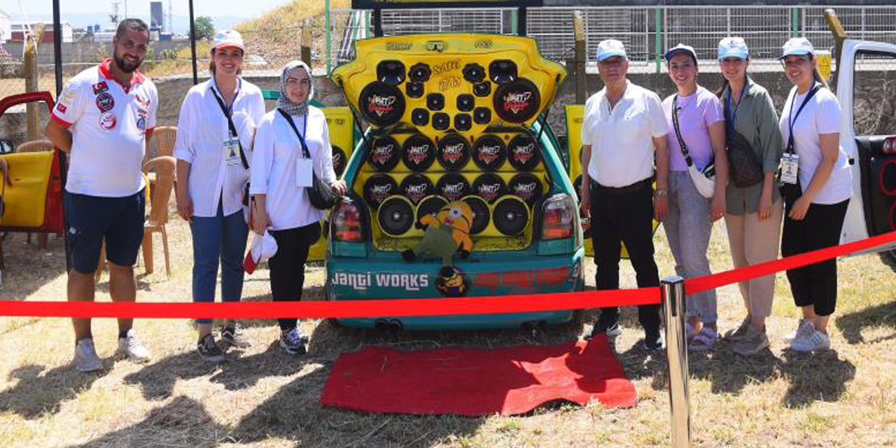 Modifiye tutkunları Salihli’de buluştu