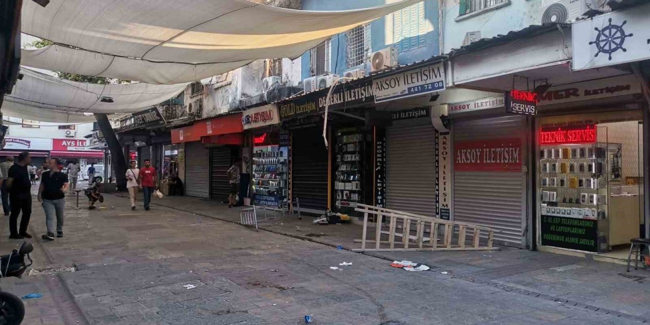 Klima montajı yaparken akıma kapılan işçi hayatını kaybetti