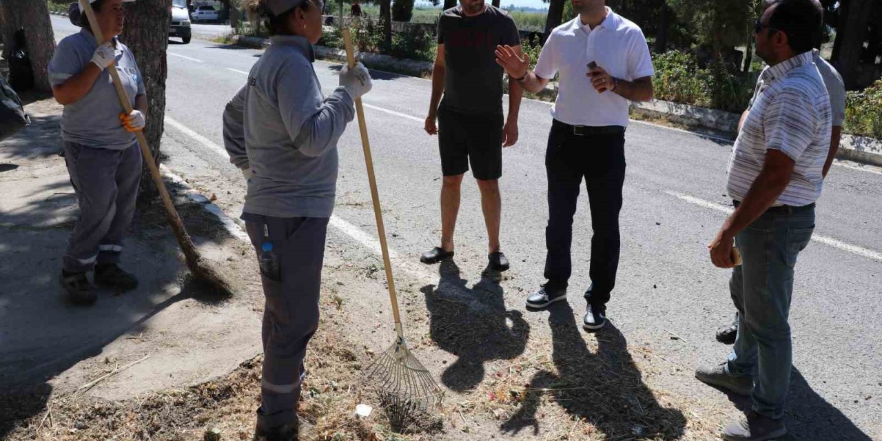 Söke Belediyesi ekipleri Güllübahçe’de temizlik çalışması başlattı