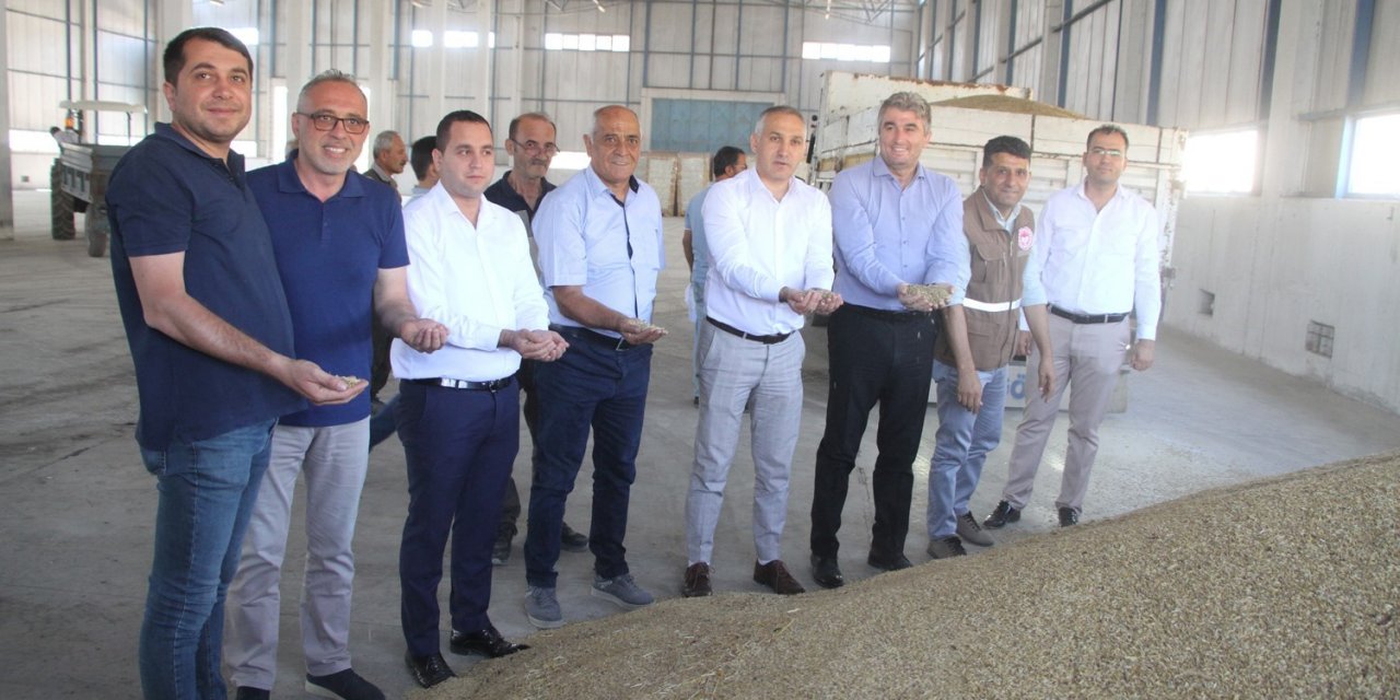 TMO Kula’da hububat alımına başladı