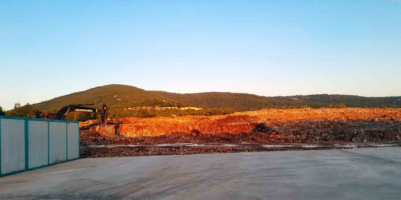 TOKİ Menteşe 500 adet sosyal konut inşaatı başladı