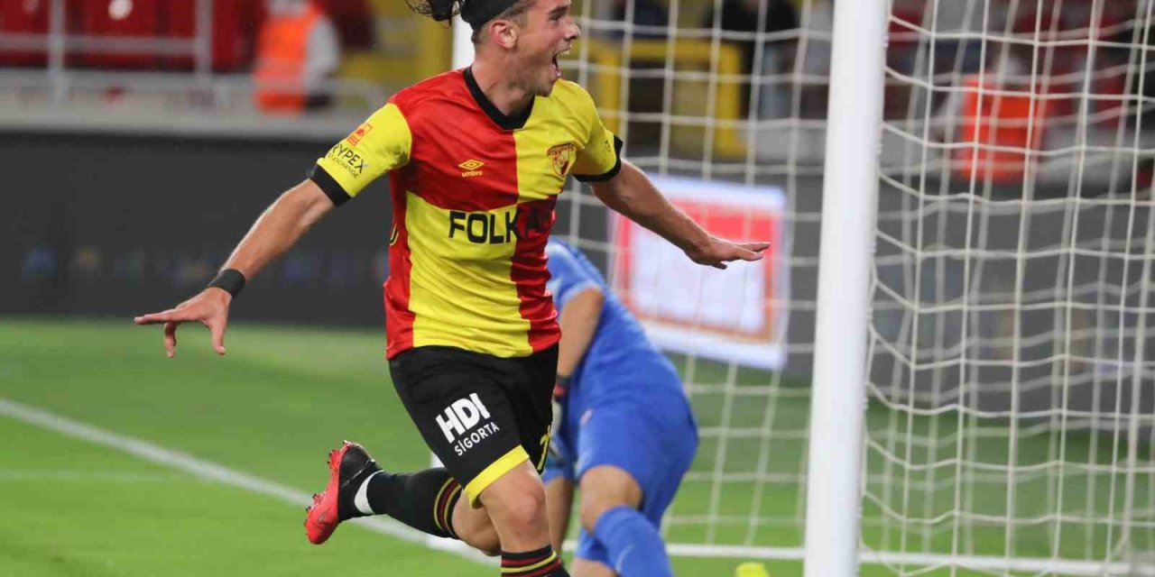 Göztepe’de bir ayrılık daha gerçekleşti