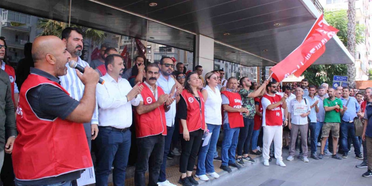 Karşıyaka Belediyesinde maaş krizi sürüyor