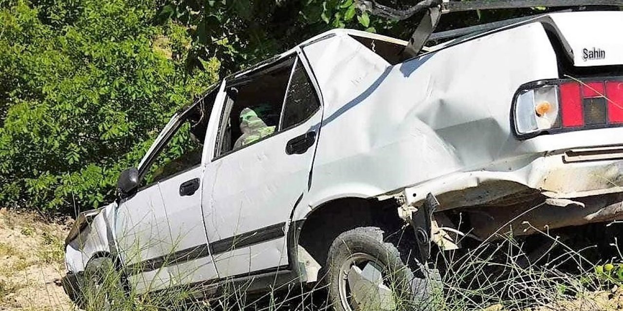 Şarampole uçan otomobil sürücüsü hayatını kaybetti