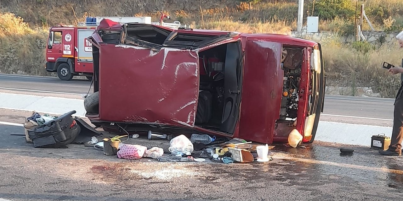 Ticari araç ile çarpışan otomobil yan yattı: 5 yaralı