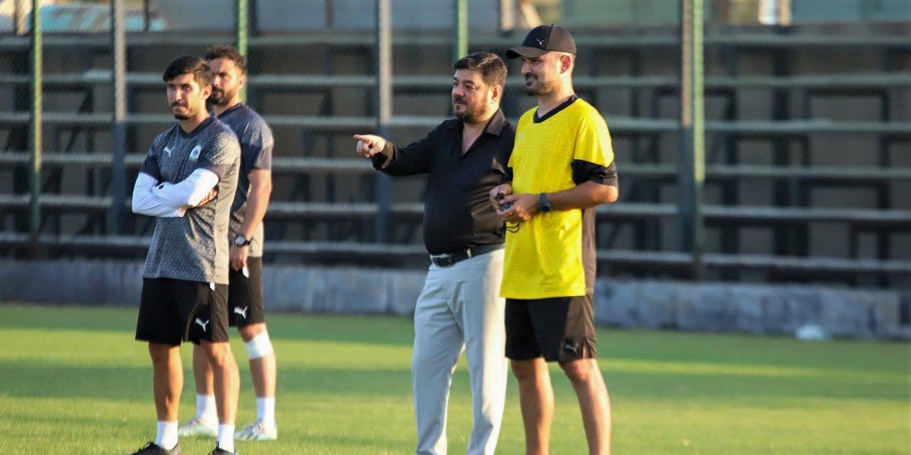 Menemen FK’da Başkan Tokul sahaya indi