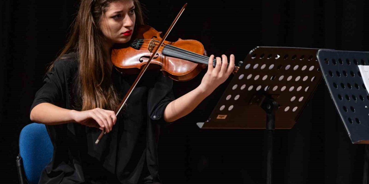 Müzik ve azimle gelen üniversite birinciliği