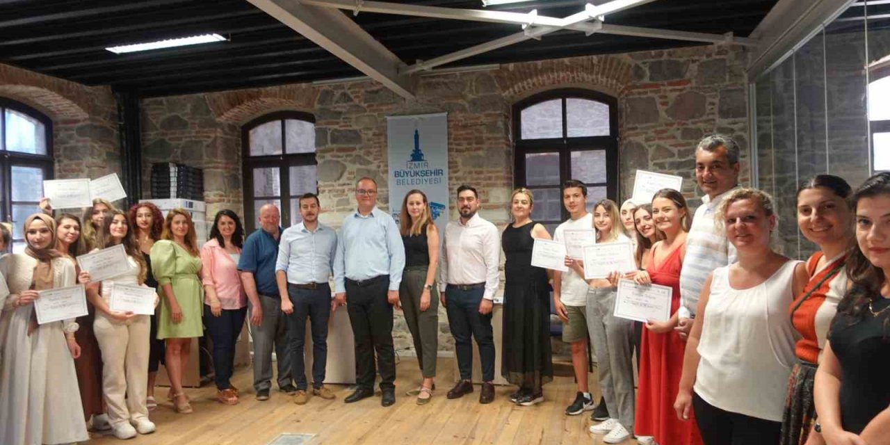 Meslek Fabrikası ile gençlerin yıldızı parlıyor