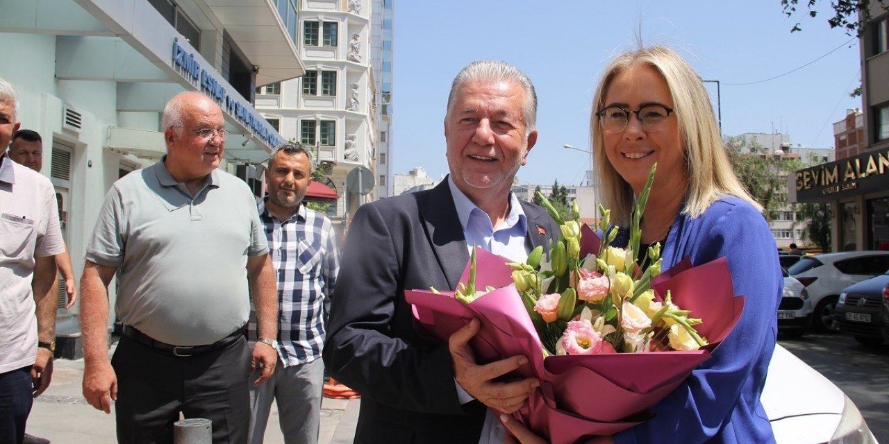 AK Partili Çankırı, İzmir’de 230 bin esnafı dinleyecek