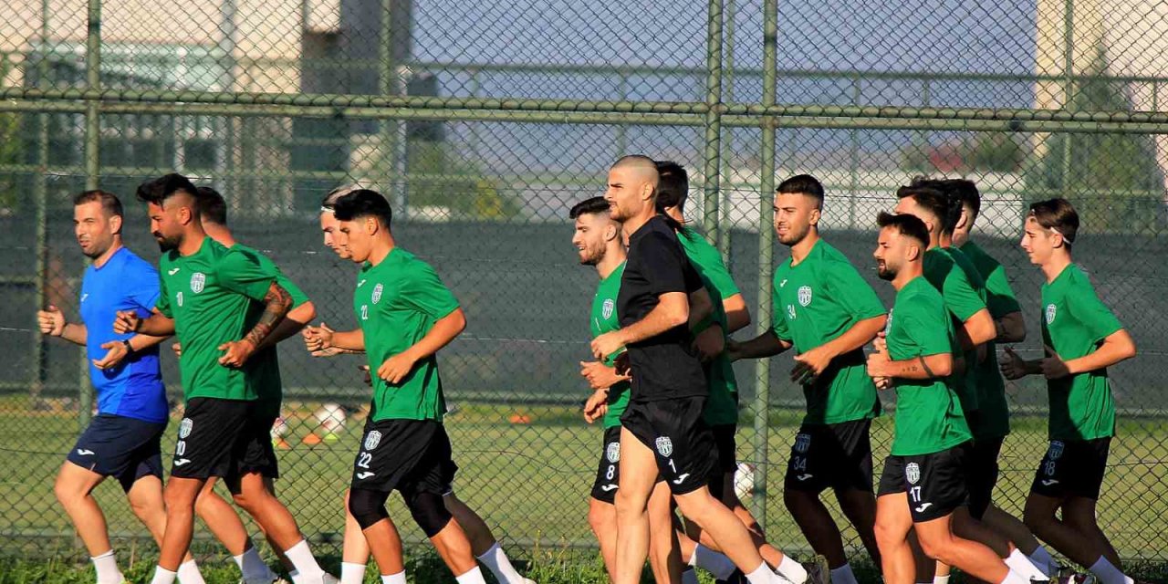 Bornova FK, Afyon’da kampa girdi