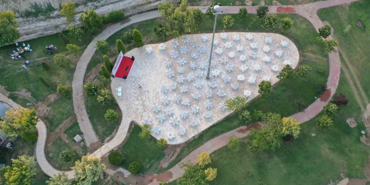 Merkezefendi Belediyesi’nden evlenecek çiftlere düğün desteği