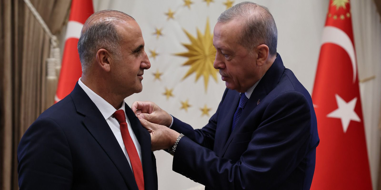 Aytekin Kaya resmen AK Partili oldu!