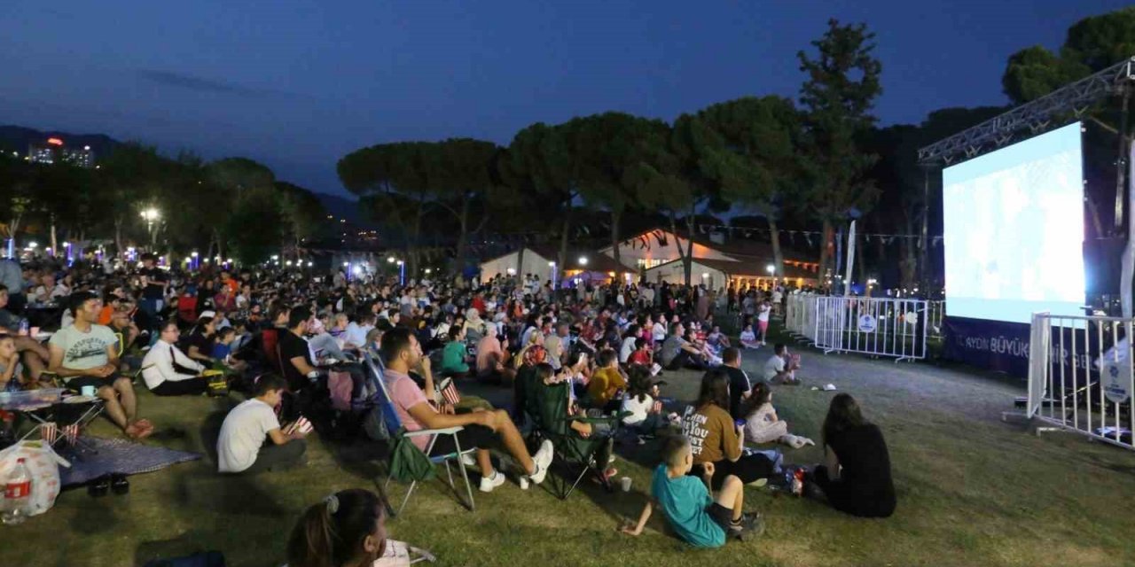 Tekstil Park’ta Yeşilçam rüzgarı esti