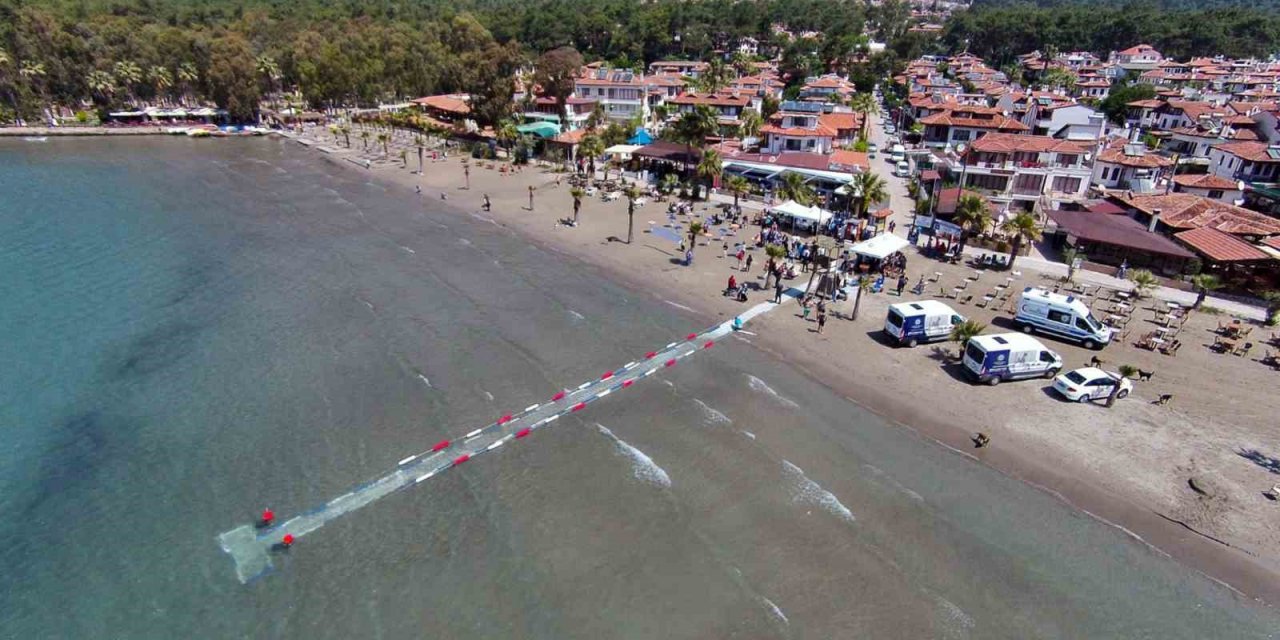 Büyükşehir engelsiz plajlar ile denizlerde engelleri kaldırıyor