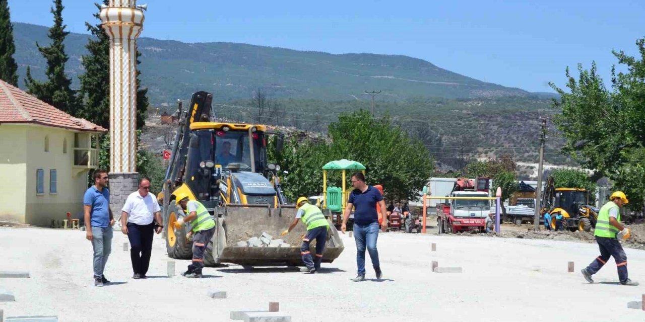 Orman yangınından etkilenen mahalle için devlet seferber oldu