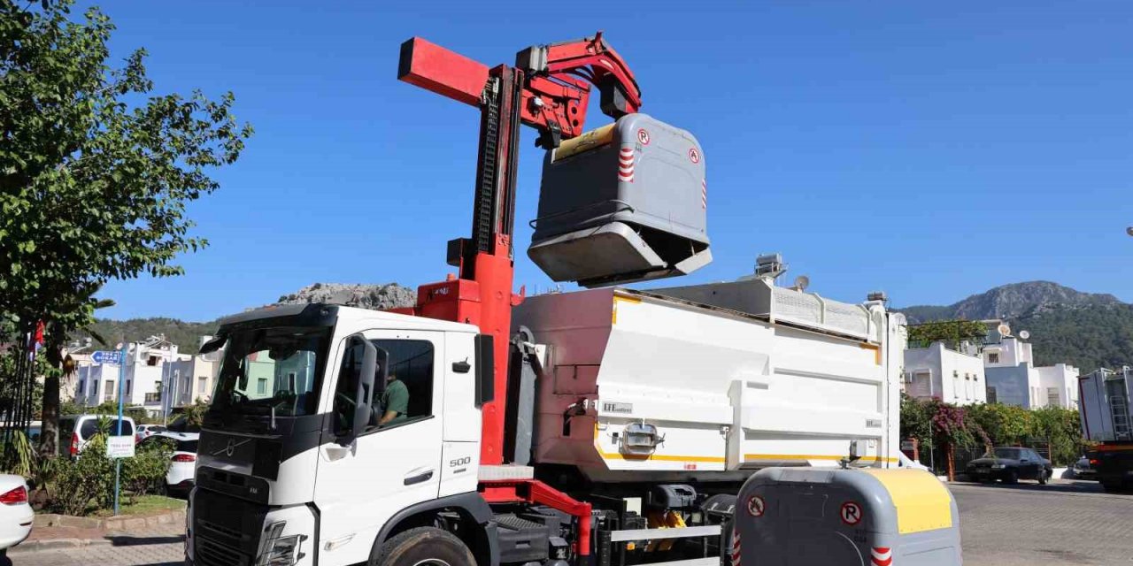 Marmaris’te çevreci konteynırlar hizmet vermeye başladı