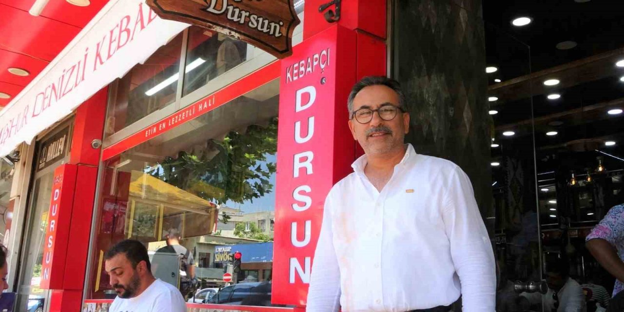 Bu restoranda çatal bıçak kullanmak yasak