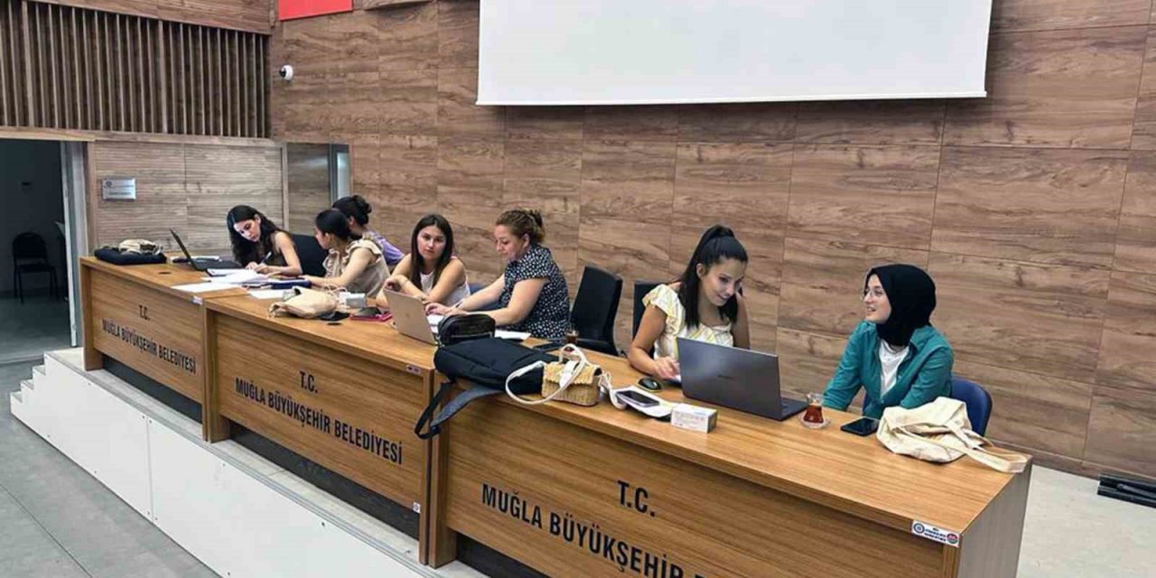 Büyükşehir’den öğrencilere üniversite tercihlerinde destek