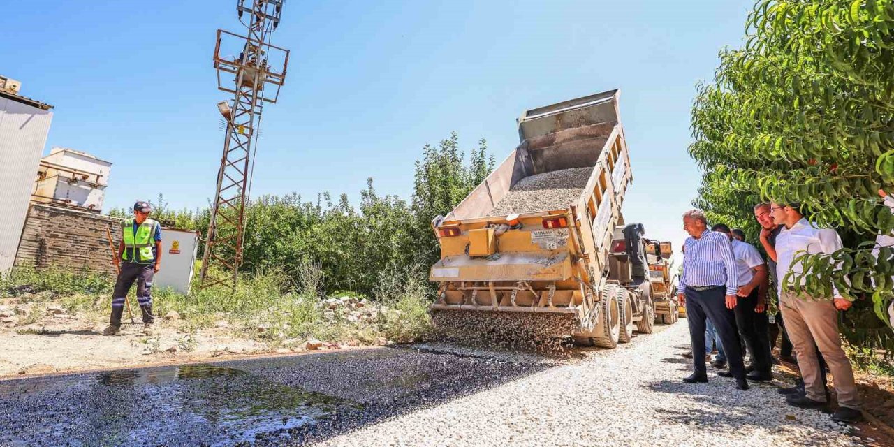Denizli’de 500 km asfalt çalışmaları sürüyor